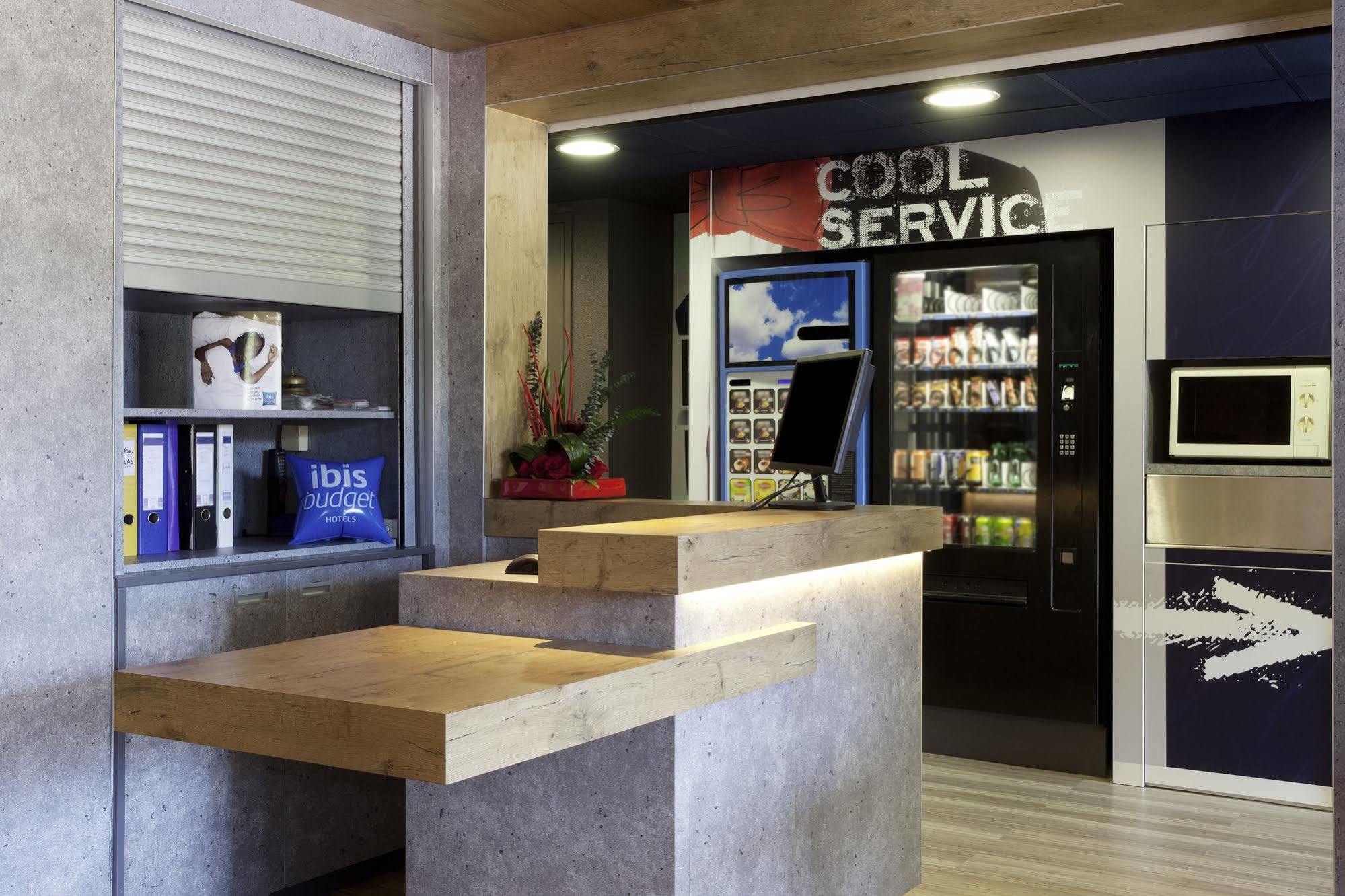 Ibis Budget Aix En Provence Est Le Canet Meyreuil Zewnętrze zdjęcie