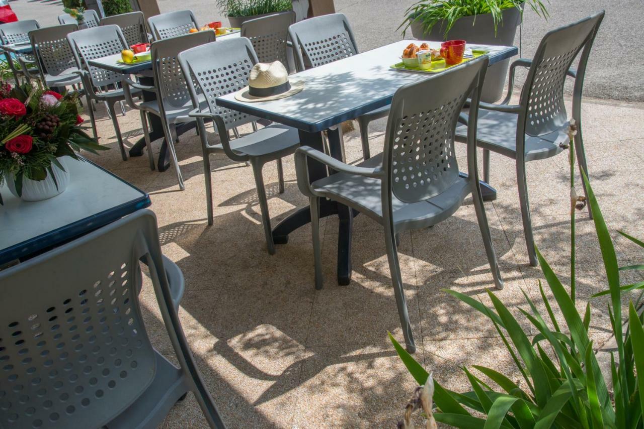 Ibis Budget Aix En Provence Est Le Canet Meyreuil Zewnętrze zdjęcie